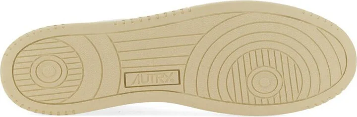 Autry Medalist Low Sneaker - Image 8