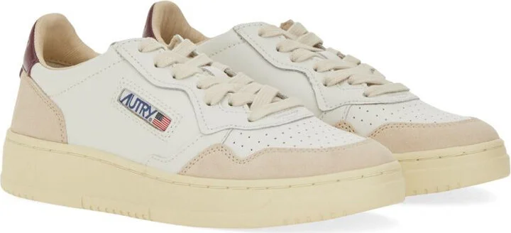 Autry Medalist Low Sneaker - Image 3