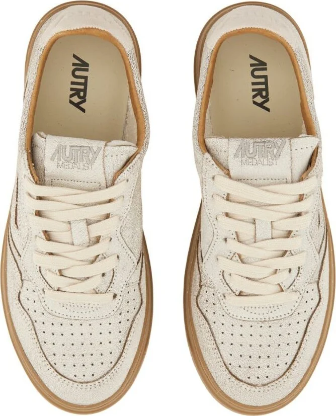 Autry Medalist Low Sneaker - Image 2