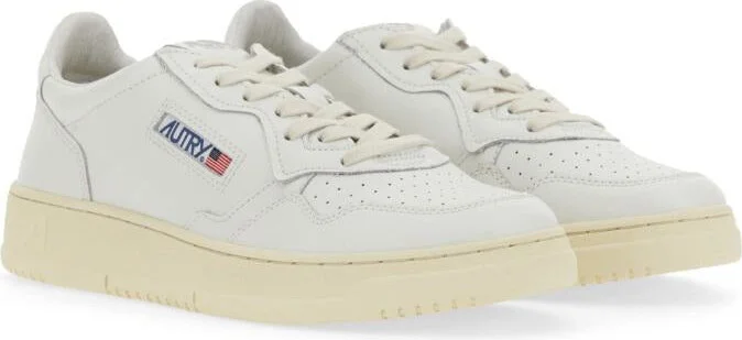 Autry Medalist Low Sneaker - Image 10