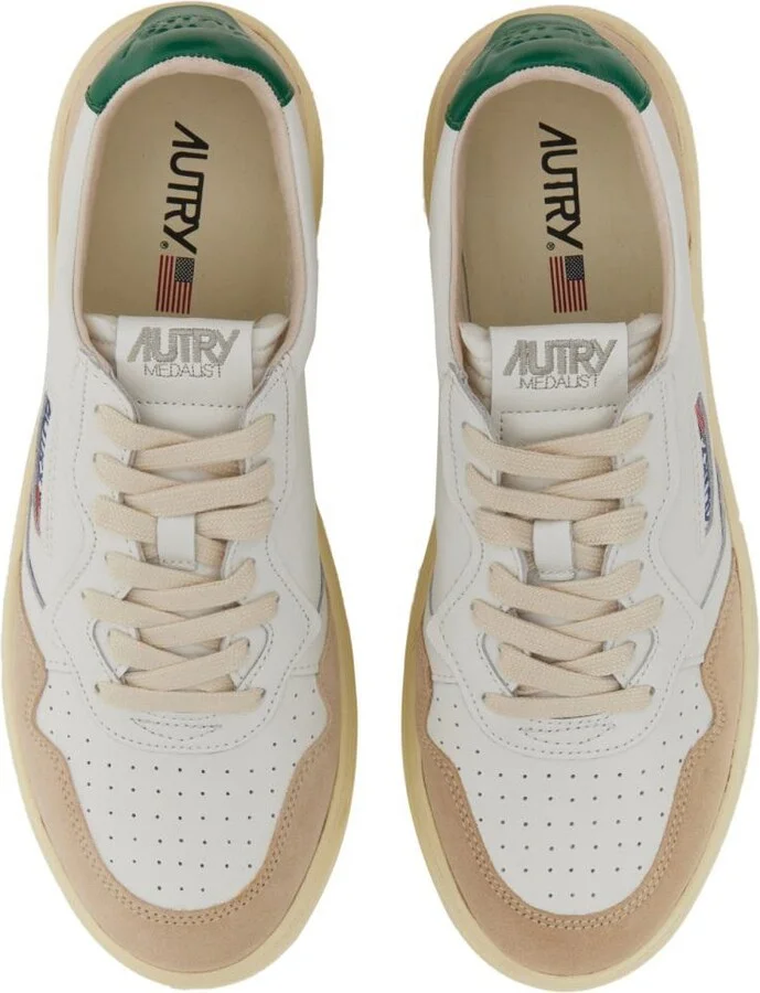 Autry Medalist Low Sneaker - Image 2