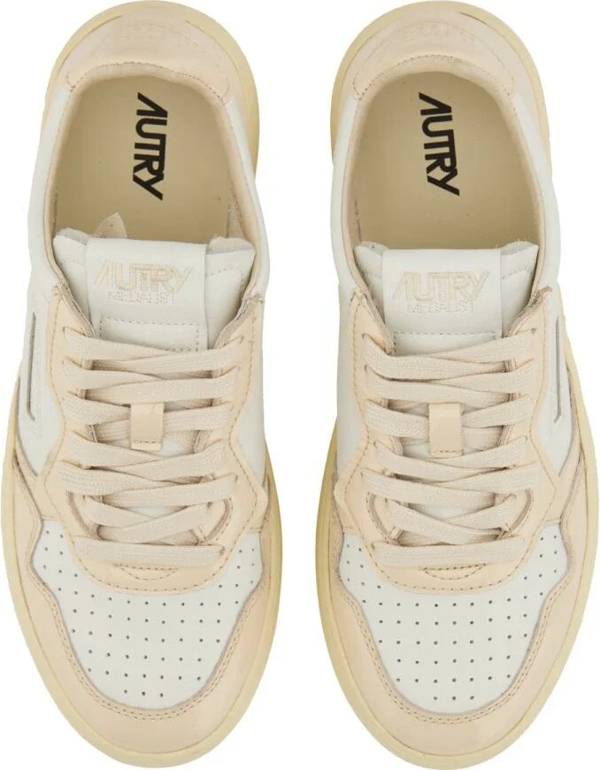 Autry Medalist Low Sneaker - Image 2