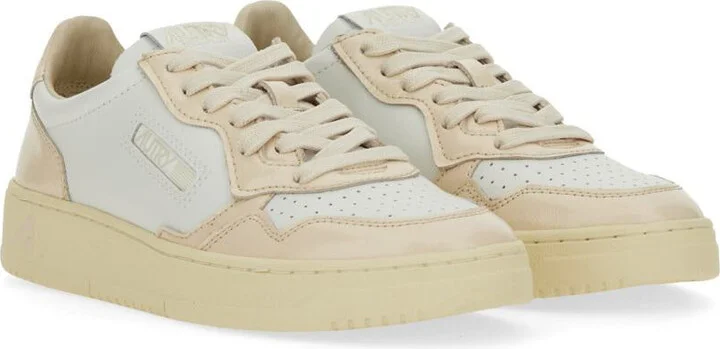 Autry Medalist Low Sneaker - Image 3