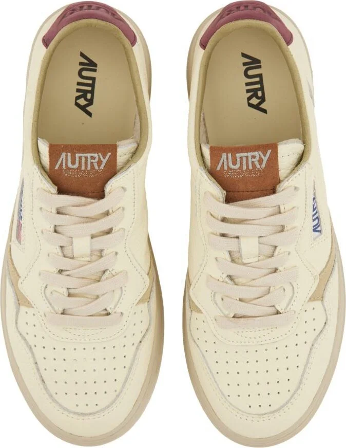 Autry Medalist Low Sneaker - Image 4