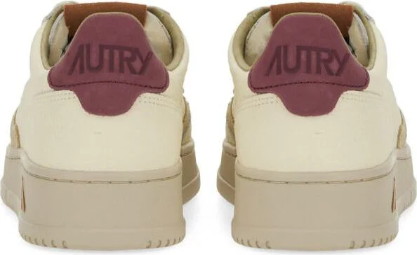 Autry Medalist Low Sneaker - Image 6
