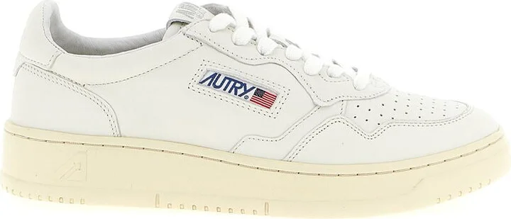 Autry 'Medalist Low' Sneaker