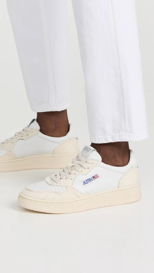 Autry Medalist Low Sneakers - Image 3