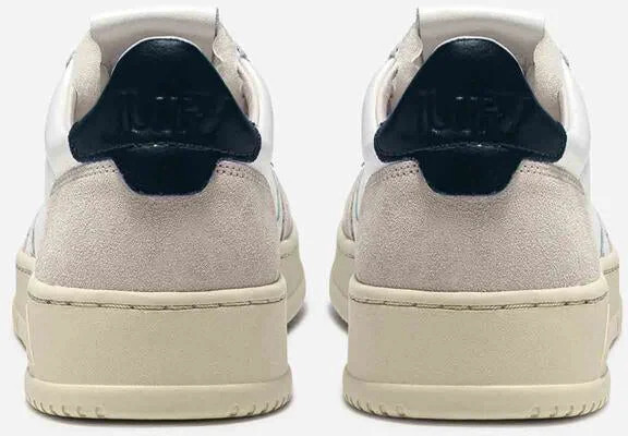 Autry Medalist Low Sneakers - Image 3