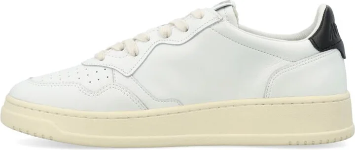 Autry Medalist Low Sneakers - Image 3