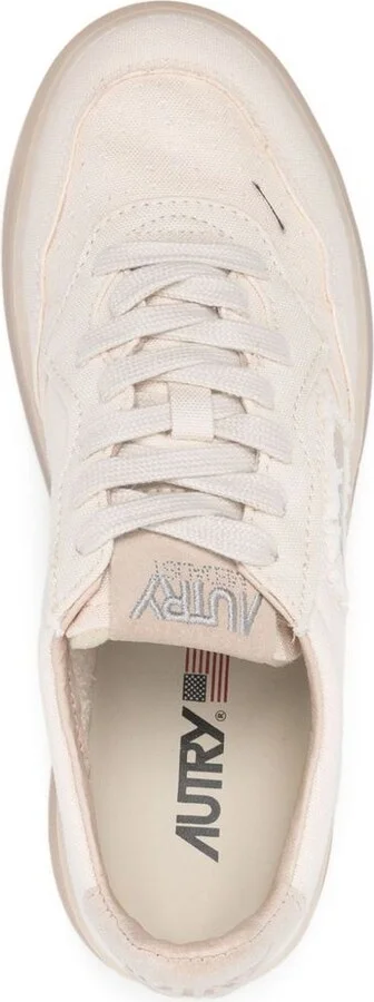 Autry "Medalist Low" Sneakers - Image 3