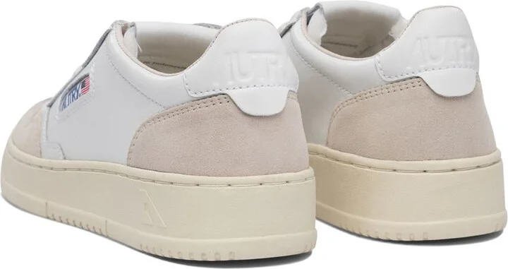 Autry "Medalist Low" Sneakers - Image 4