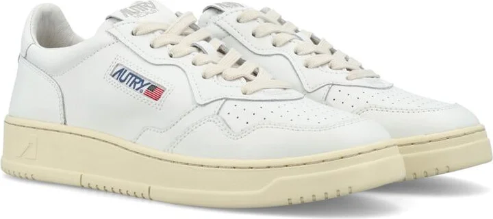 Autry Medalist Low Sneakers - Image 2