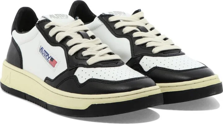Autry "Medalist Low" Sneakers - Image 2
