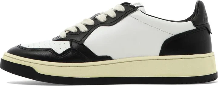 Autry "Medalist Low" Sneakers - Image 3