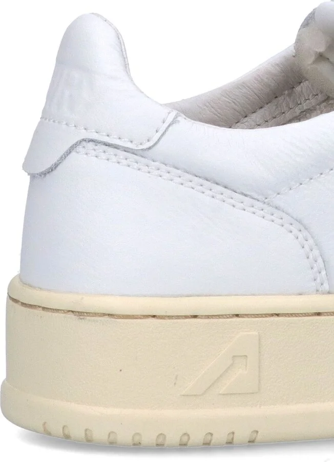 Autry "Medalist Low" Sneakers - Image 4