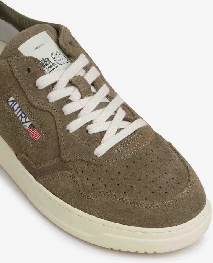 Autry Medalist Low Sneakers - Image 5