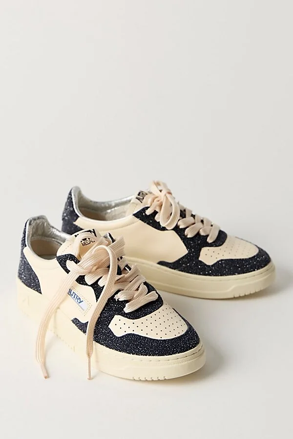 Autry Medalist Low Sneakers - Image 2