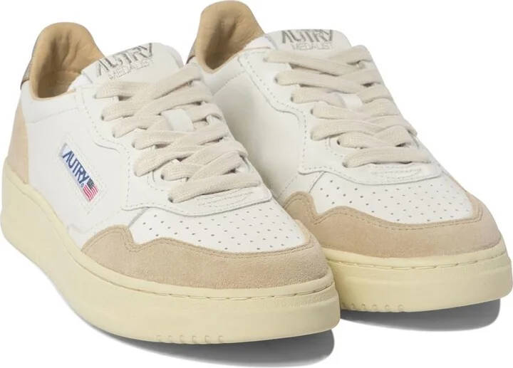 Autry "Medalist Low" Sneakers - Image 2