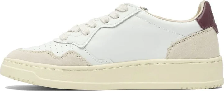 Autry "Medalist Low" Sneakers - Image 3