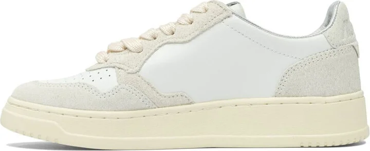 Autry "Medalist Low" Sneakers - Image 3