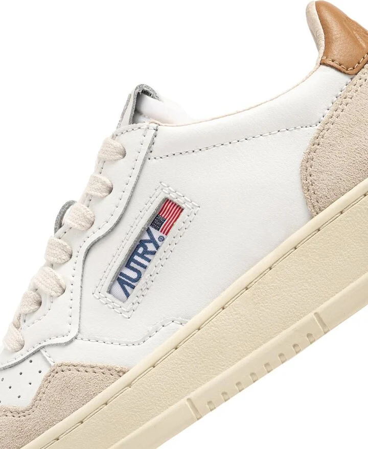 Autry Medalist Low Sneakers - Image 4