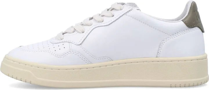 Autry Medalist Low Sneakers - Image 3