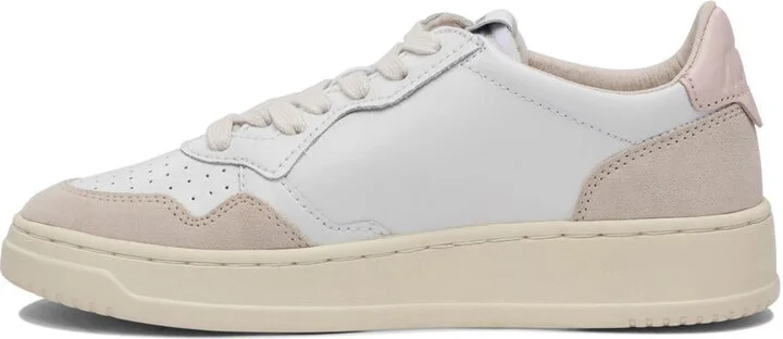Autry "Medalist Low" Sneakers - Image 3