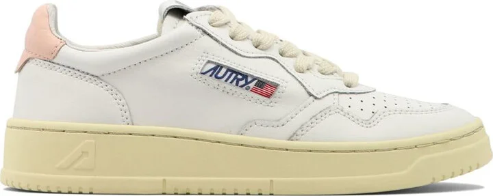 Autry "Medalist Low" Sneakers