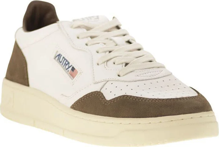 Autry Medalist Low - Sneakers In Goatskin And Suede - Image 2