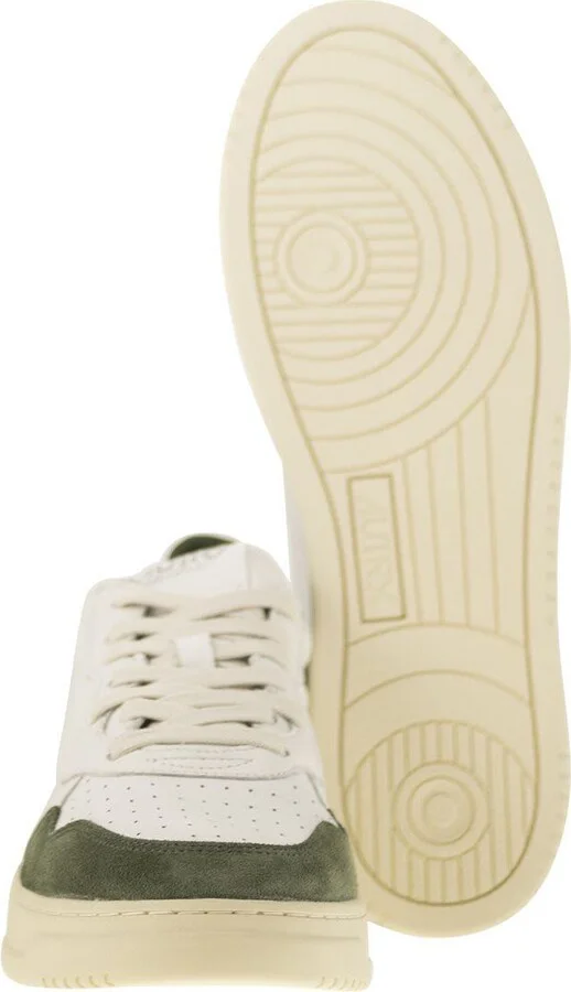 Autry Medalist Low - Sneakers In Goatskin And Suede - Image 5