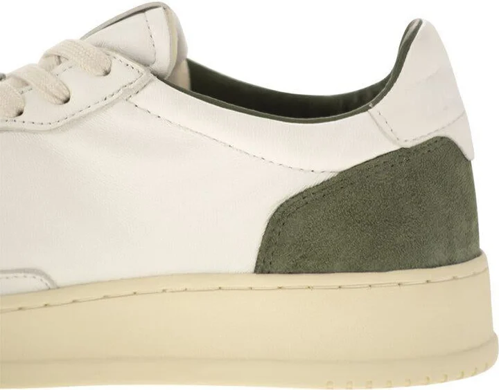Autry Medalist Low - Sneakers In Goatskin And Suede - Image 7