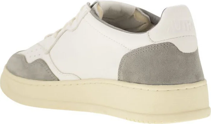 Autry Medalist Low - Sneakers In Goatskin And Suede - Image 3