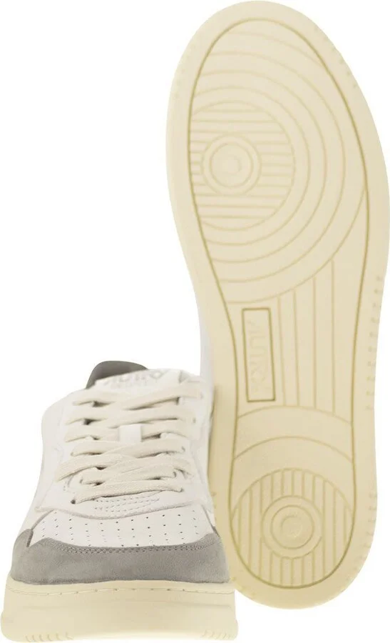 Autry Medalist Low - Sneakers In Goatskin And Suede - Image 5