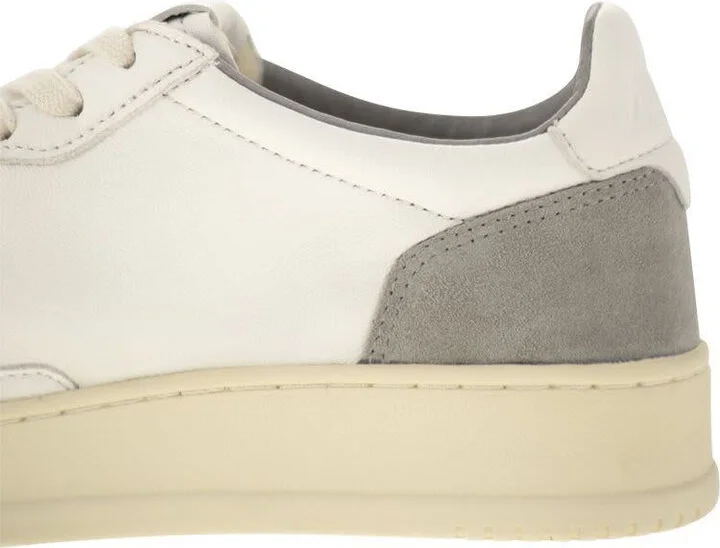 Autry Medalist Low - Sneakers In Goatskin And Suede - Image 7