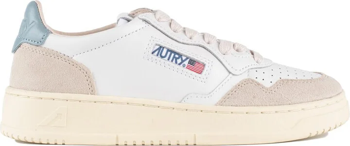 Autry Medalist Low Sneakers In Leather And Suede Color White And Silver Blue