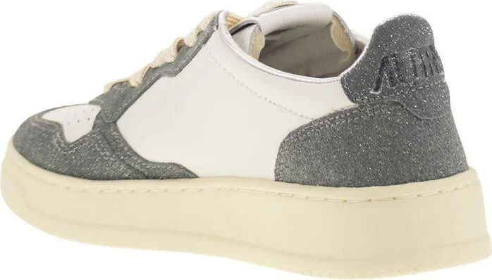 Autry Medalist Low - Sneakers With Two-Tone Glitter - Image 3