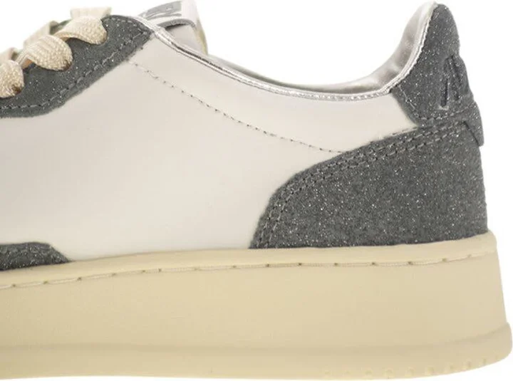 Autry Medalist Low - Sneakers With Two-Tone Glitter - Image 7