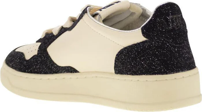 Autry Medalist Low - Sneakers With Two-Tone Glitter - Image 3