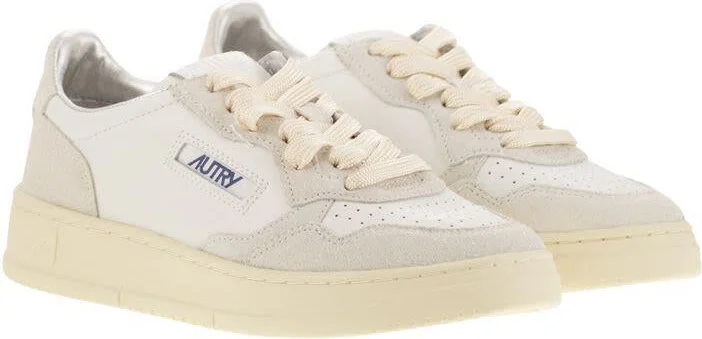 Autry Medalist Low - Sneakers With Two-Tone Glitter - Image 4