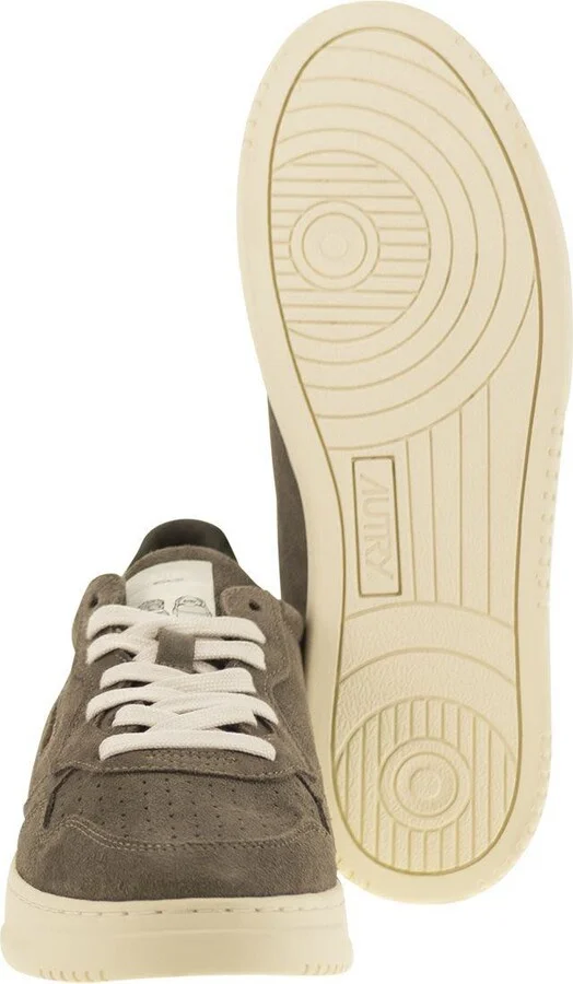 Autry Medalist Low - Suede Sneakers - Image 5