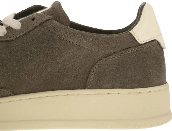 Autry Medalist Low - Suede Sneakers - Image 7