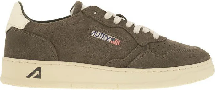 Autry Medalist Low - Suede Sneakers