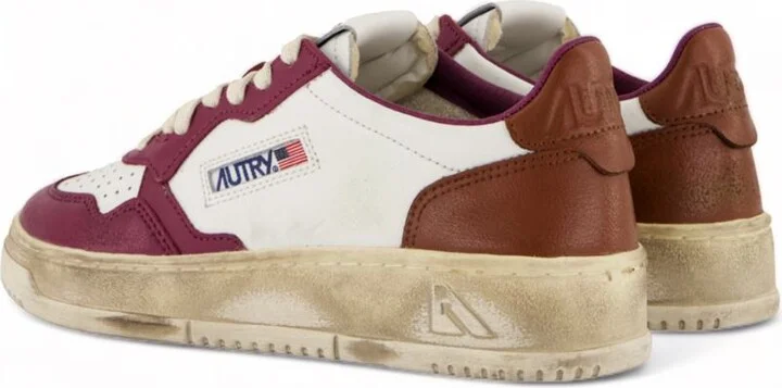 Autry Medalist Low Super Vintage Sneakers - Image 3