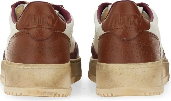 Autry Medalist Low Super Vintage Sneakers - Image 7