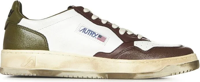 Autry Medalist Low Super Vintage Sneakers