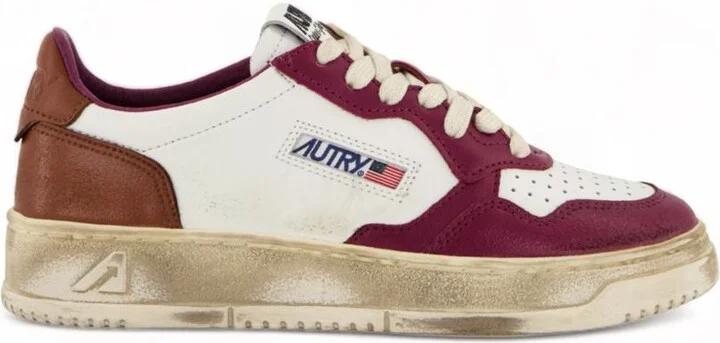 Autry Medalist Low Super Vintage Sneakers