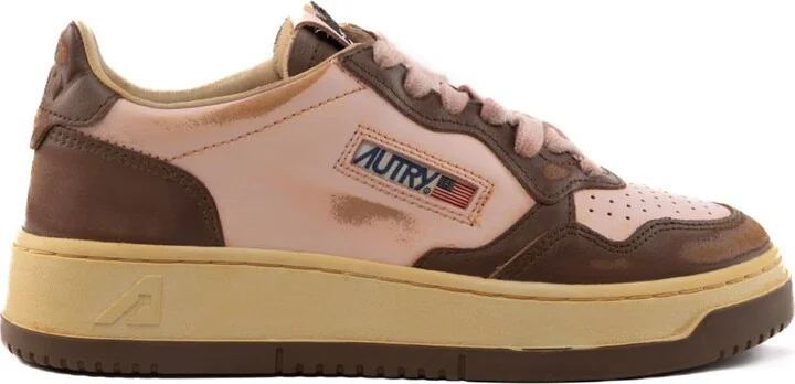 Autry Medalist Low Super Vintage Sneakers In Brown/pink Leather