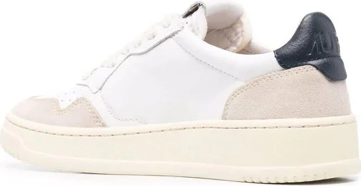 Autry Medalist Low-Top Sneakers - Image 3