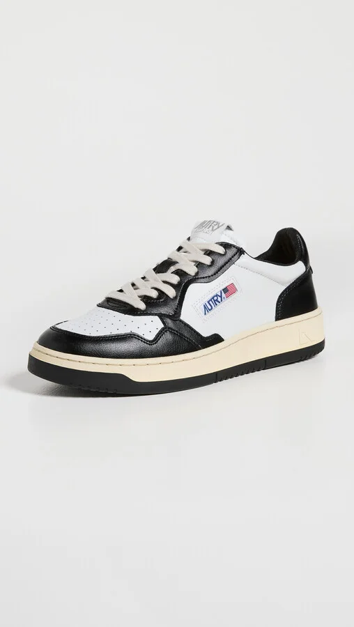 Autry Medalist Low Top Sneakers - Image 5
