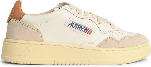 Autry Medalist Low-Top Sneakers